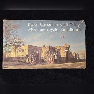 1975 Royal Canadian Mint Coin Set Uncirculated Vintage